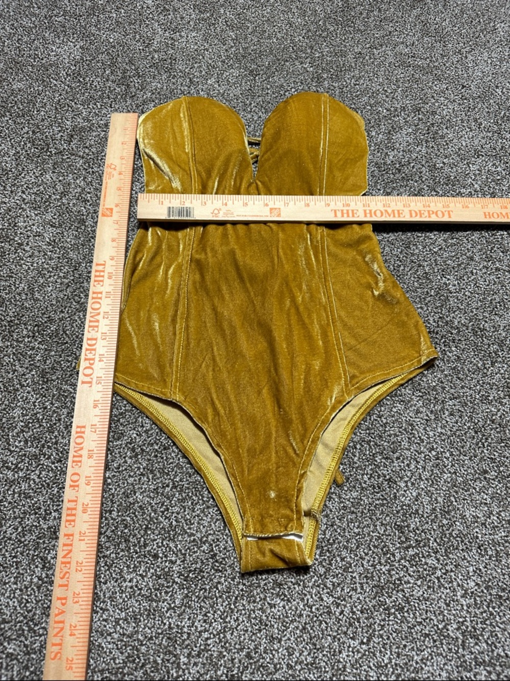 Velvet Lace-Up Strapless Bodysuit in Gold sweetheart neckline - Picture 4 of 6